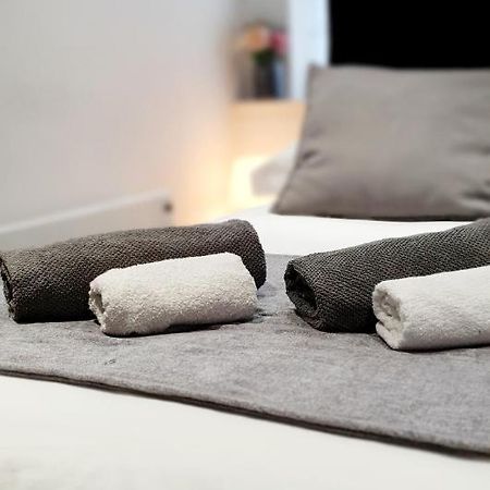 Superb 2 Beds 2 Baths New Apartment W/ Garden+Patio Bournemouth Dış mekan fotoğraf