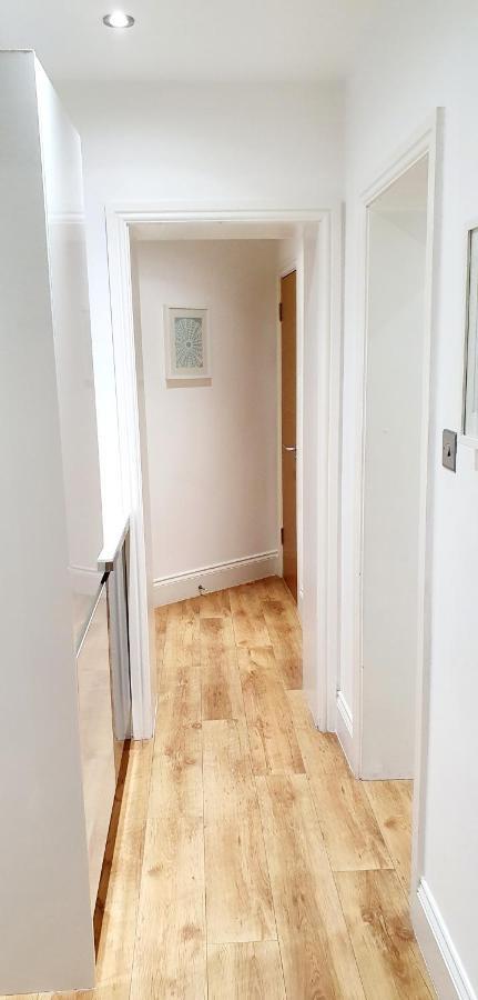 Superb 2 Beds 2 Baths New Apartment W/ Garden+Patio Bournemouth Dış mekan fotoğraf